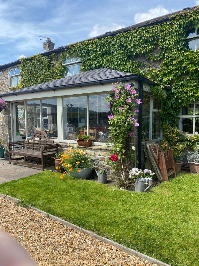 Chapel Cottage Clitheroe Road Waddington  Eksteriør billede