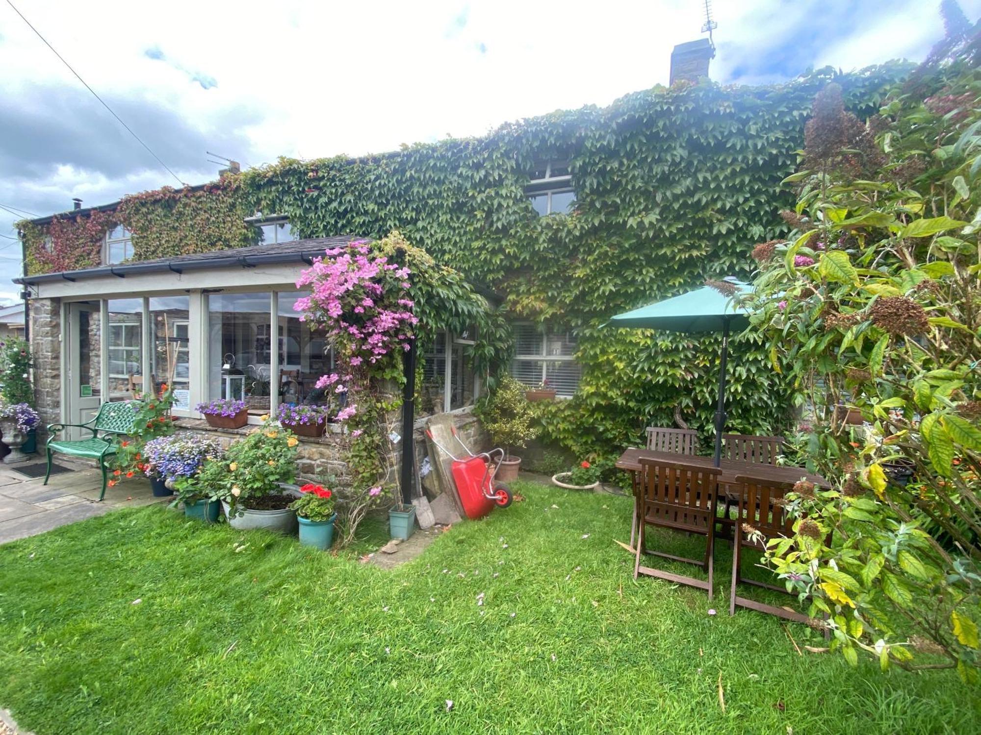 Chapel Cottage Clitheroe Road Waddington  Eksteriør billede